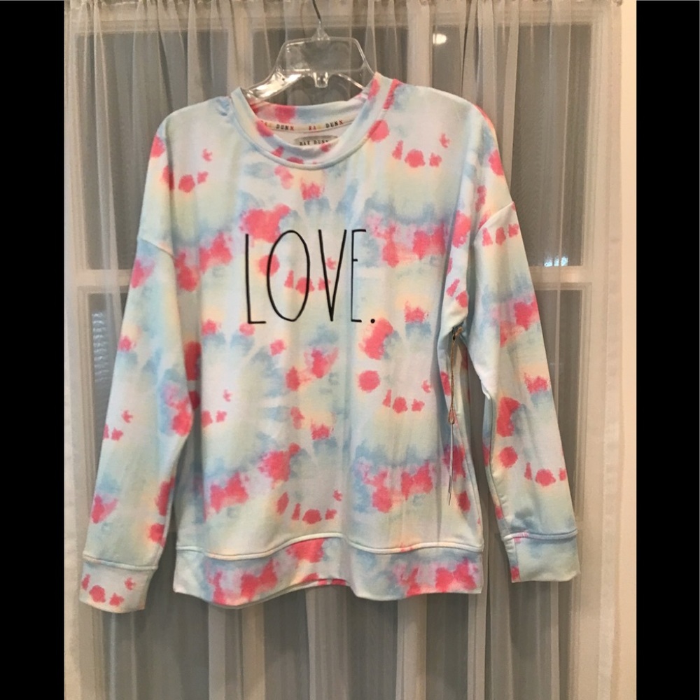 NWT RAE DUNN TOP 🤑